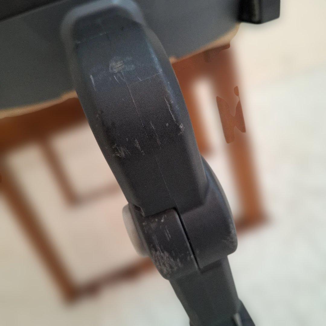 コンビ クルムーヴ スマート ISOFIX エッグショック Neo