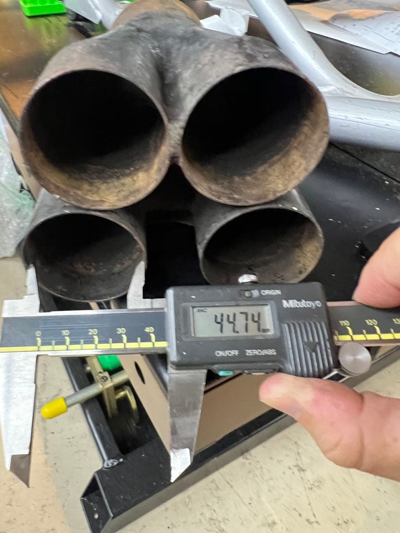 NGC ストレイガ　用　4-1 集合部　触媒無し　z1000mark2 z1