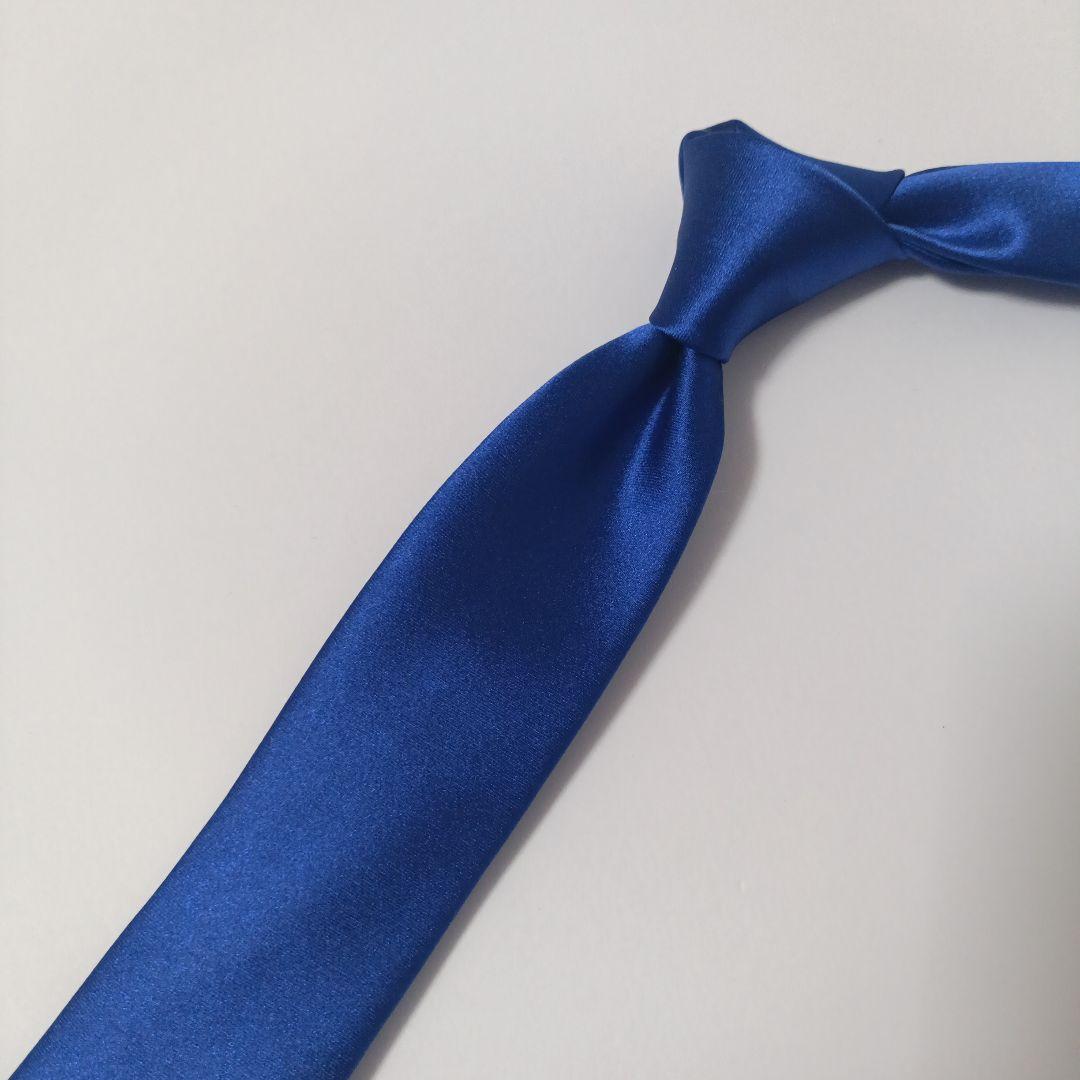 グッチ ソリッドタイ ナロータイ ネクタイ ブルー Italy製 美品