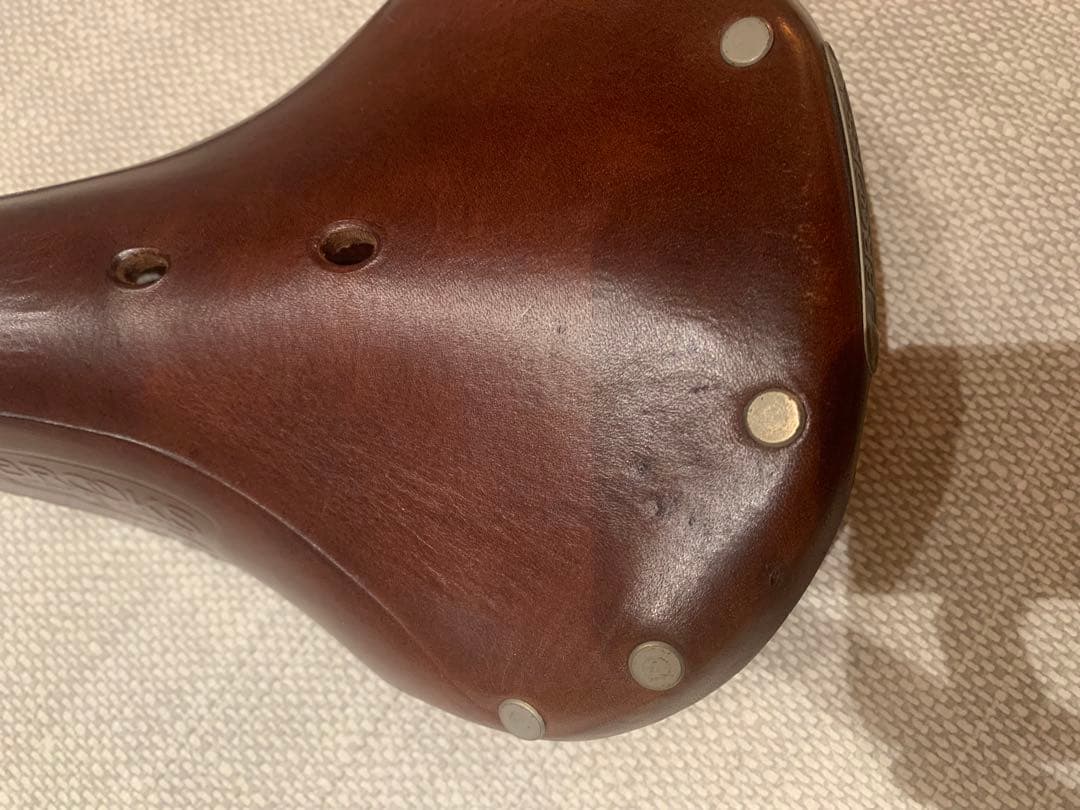 BROOKS サドル　ブラウン