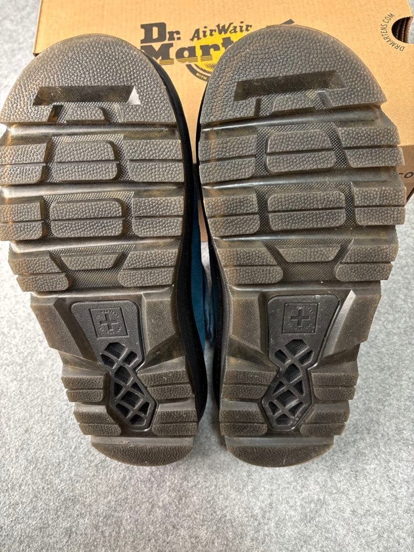 Dr. Martens スエード クロッグサンダル 青