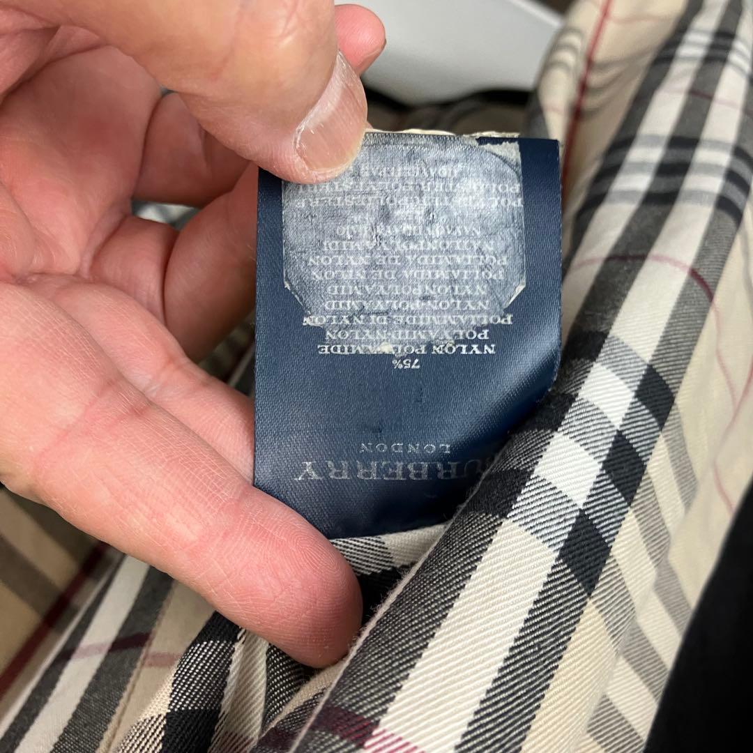 バーバリー　ブラック トレンチコート ノバチェック裏地