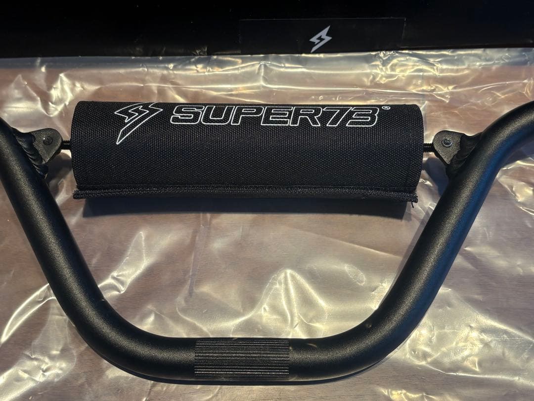 Super73 トラッカー ミッドライズ ハンドルバー
