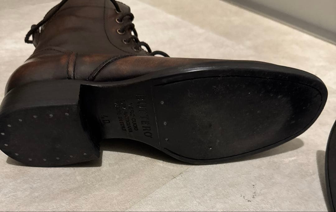 BUTTERO メンズレースアップブーツ B2904 カラー：ブラウン