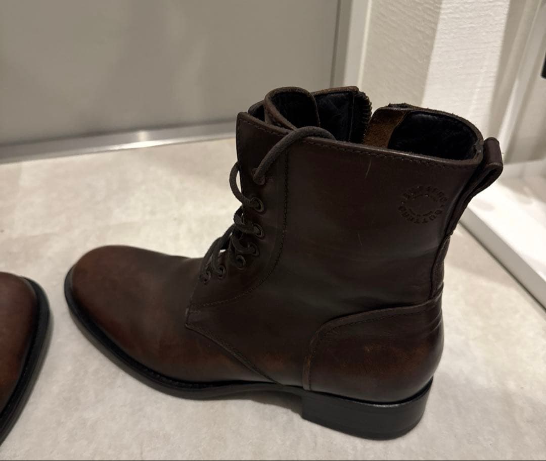 BUTTERO メンズレースアップブーツ B2904 カラー：ブラウン