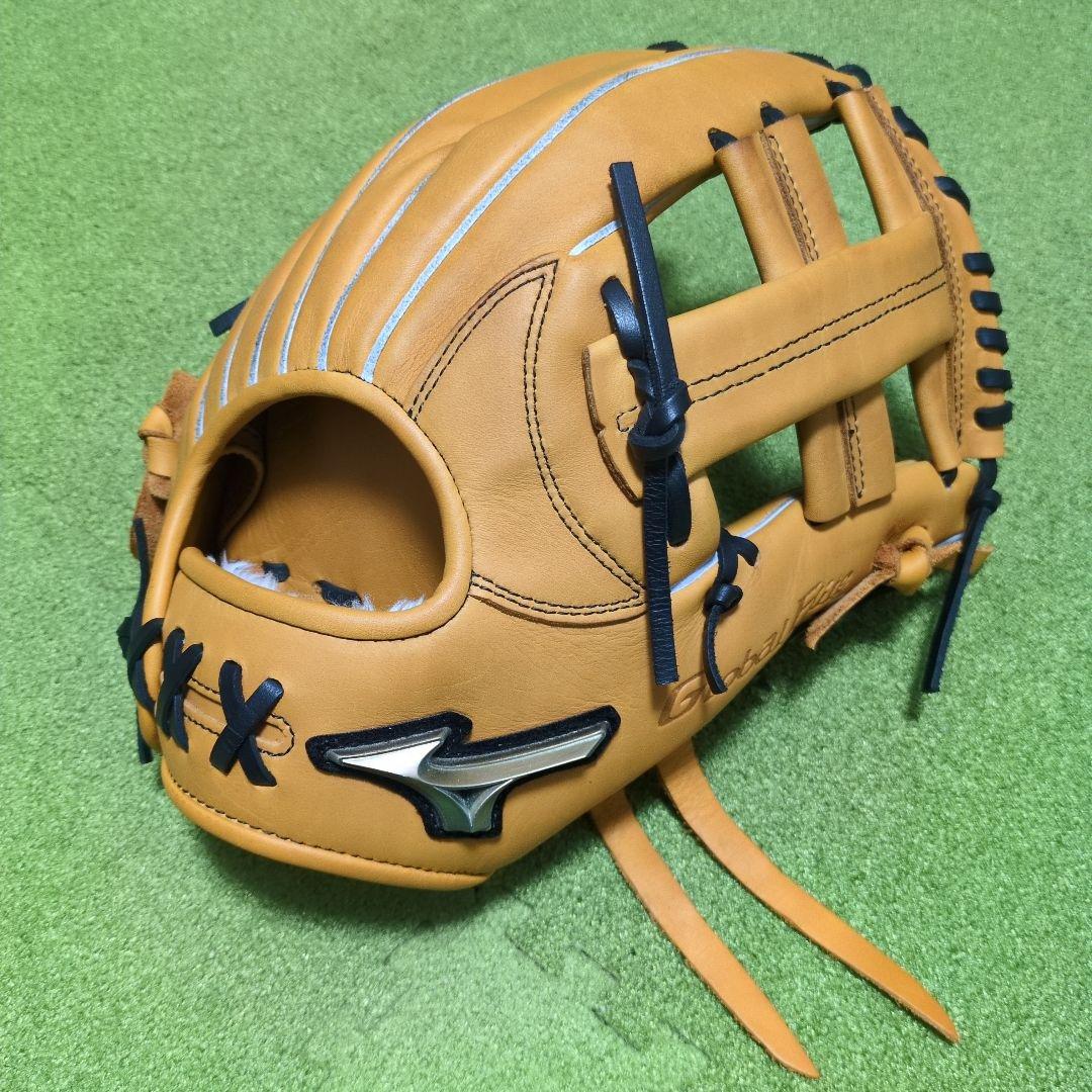 Mizunoグローバルエリート軟式内野　定価￥28,600