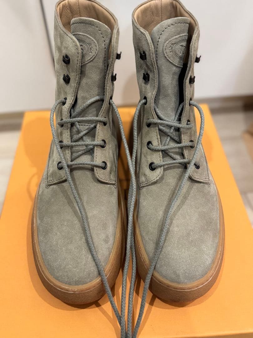 [値下げ] TOD'S トッズ　グレー スエード ハイカットブーツ