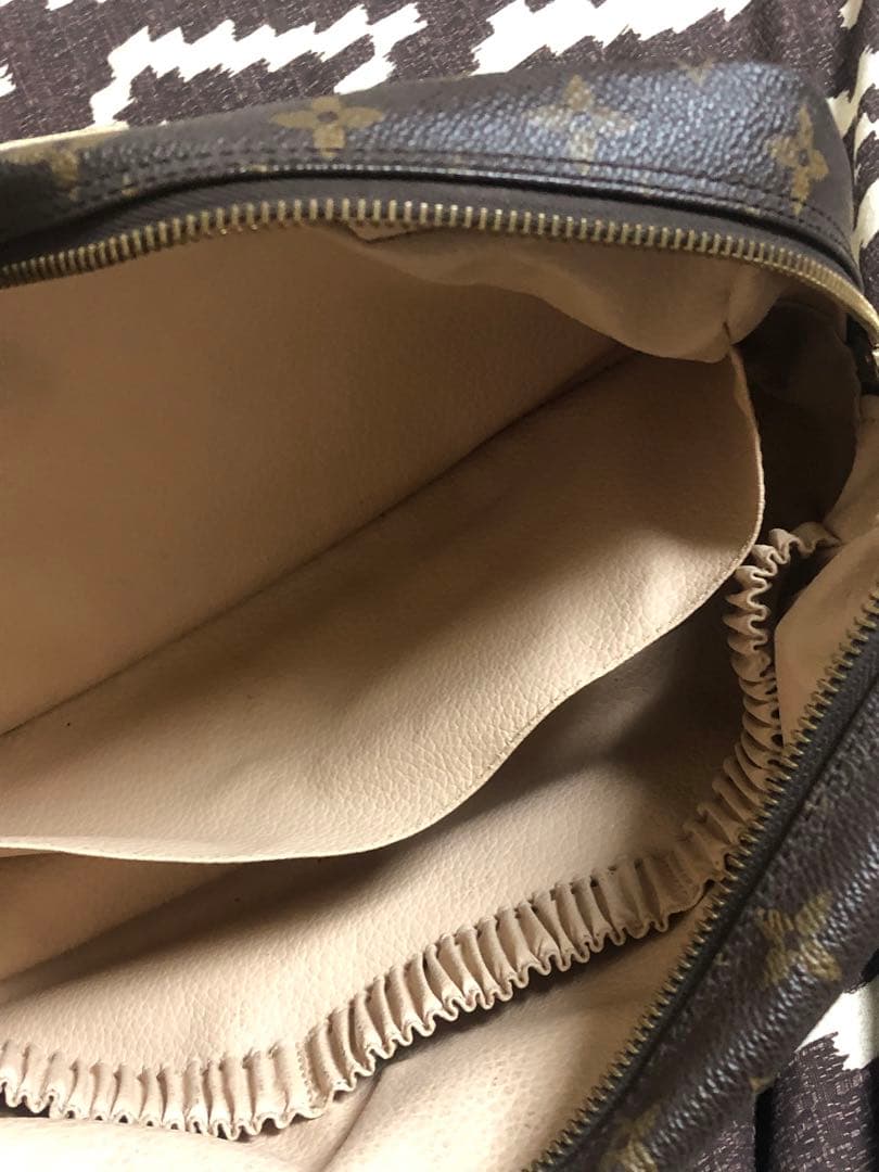 Louis Vuitton 30年前購入　モノグラム セカンドバック