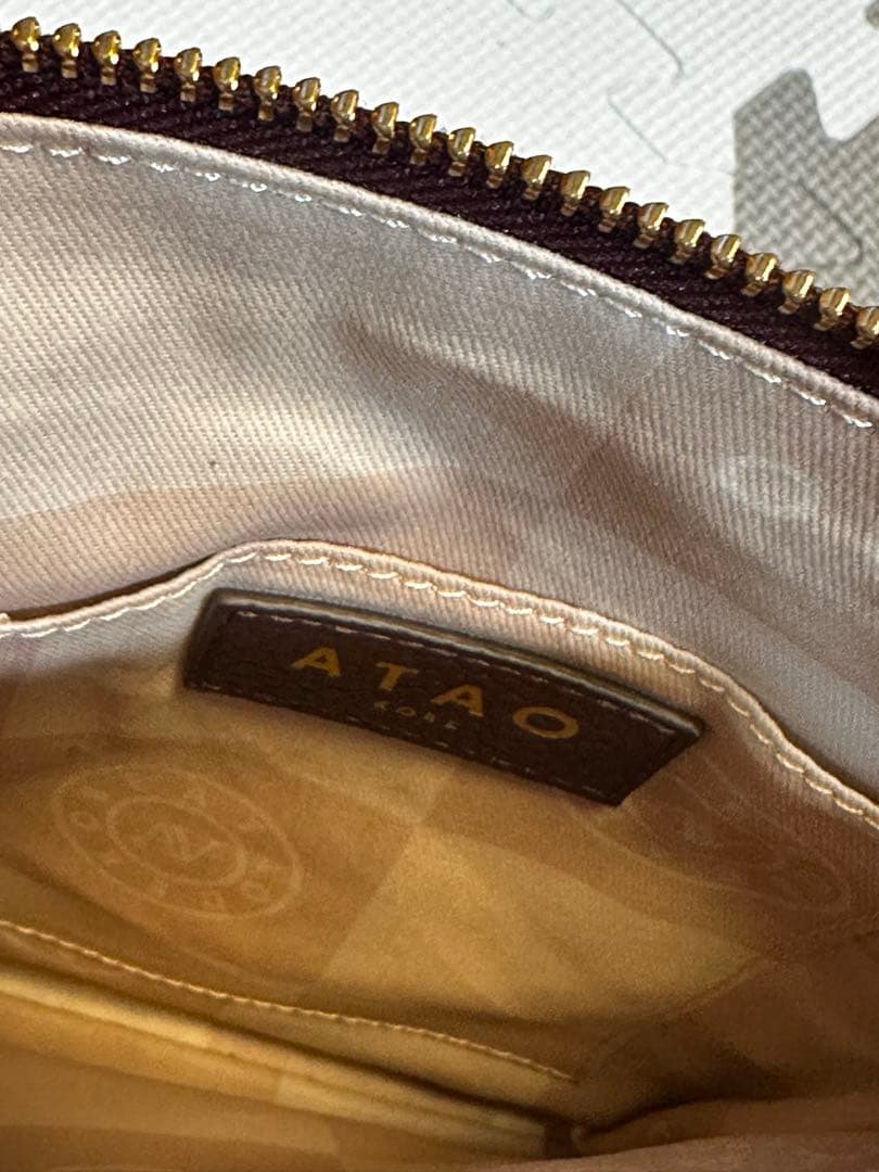 ATAO ホリデー／撥水レザーのデイリーポシェット　ミニショルダー