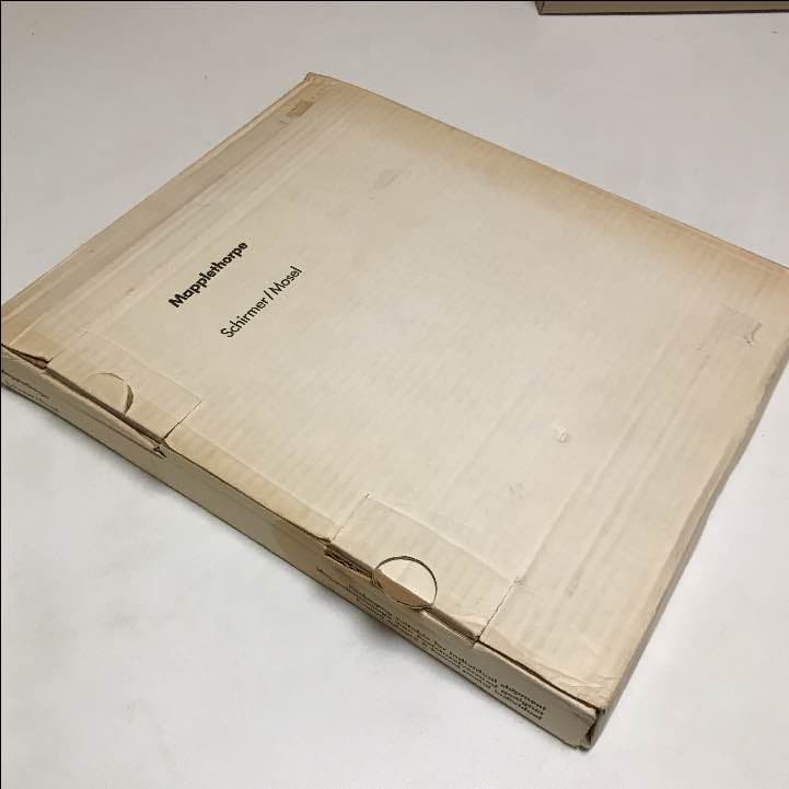 ロバート・メープルソープ　超大判写真集