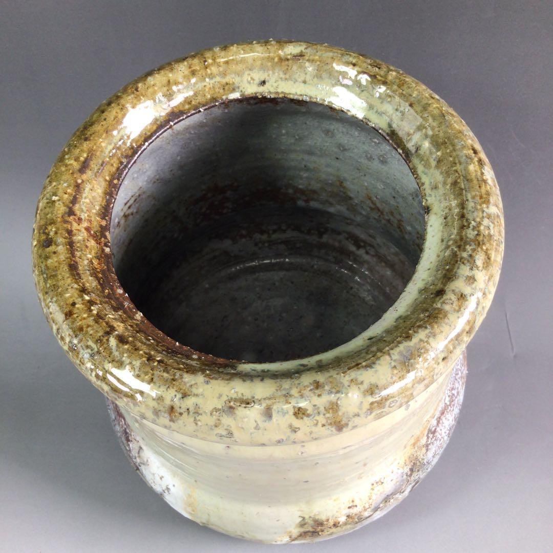 Ｒ６８　水指　『萩焼』『中村龍和造』　共箱　茶道具