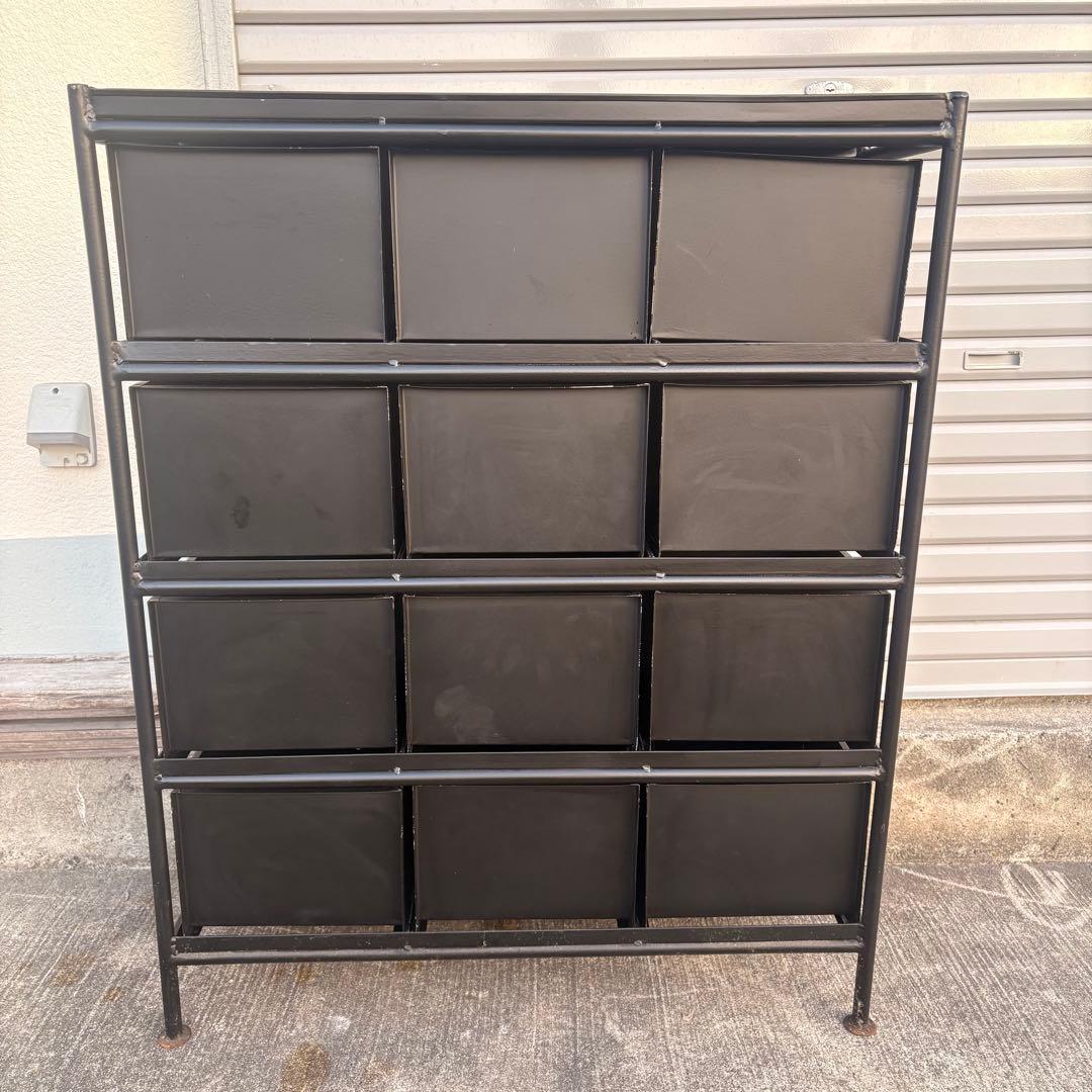 【送料込】スチールチェスト　縦型　12杯　インダストリアル