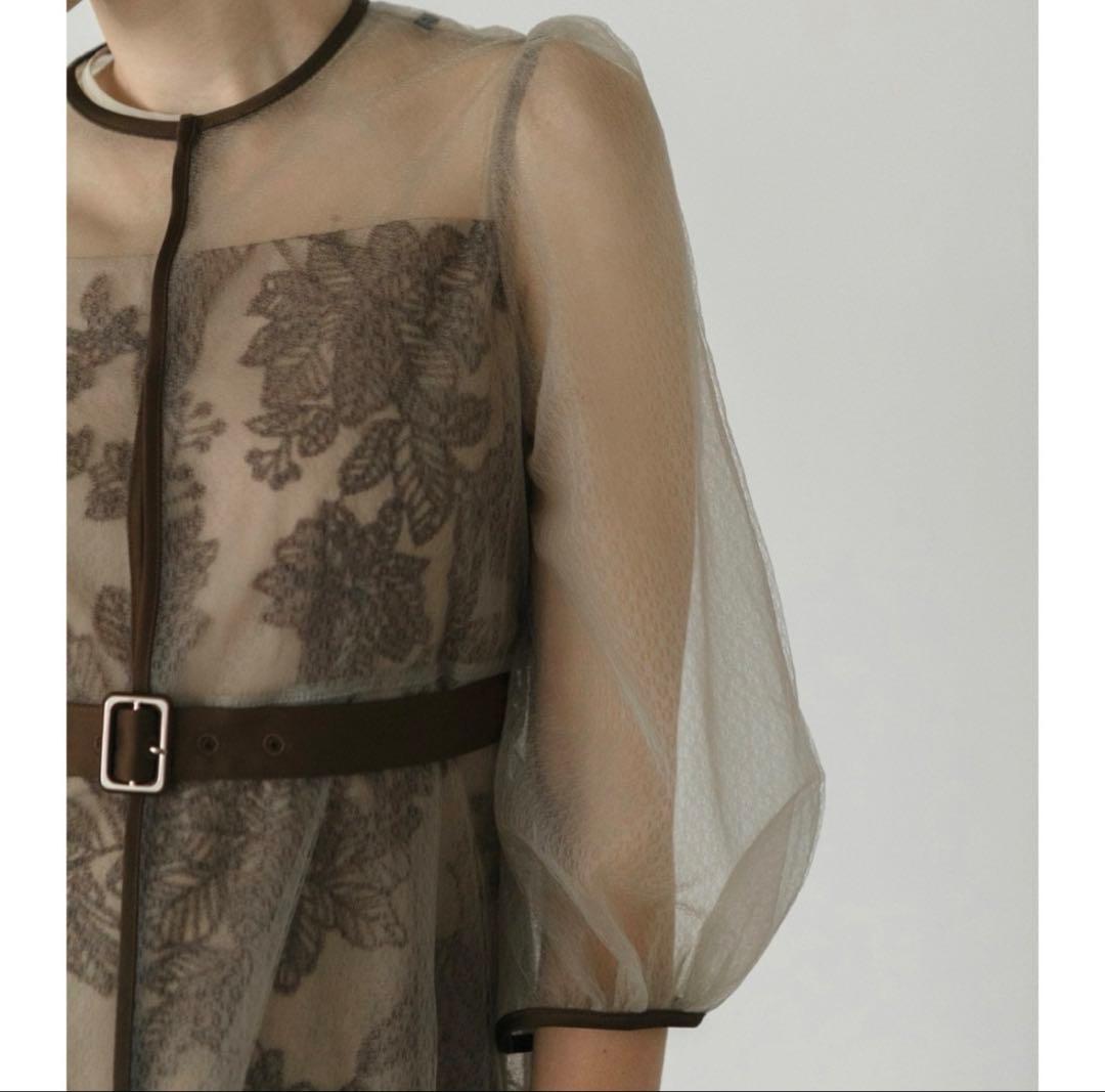 ほぼ新品❤️ Leja チュールパイピングリーフベルト付きAラインワンピース S