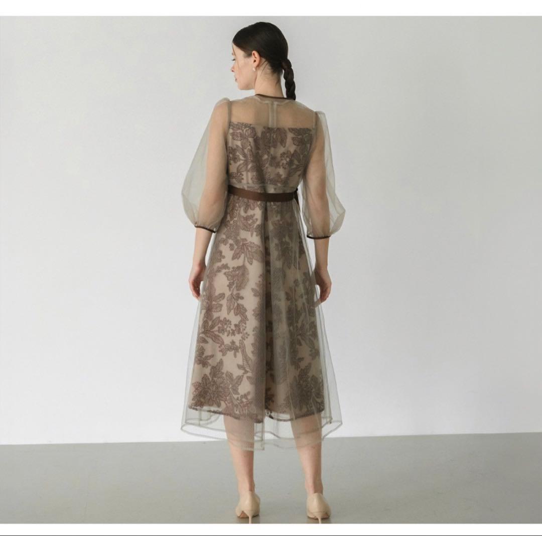 ほぼ新品❤️ Leja チュールパイピングリーフベルト付きAラインワンピース S