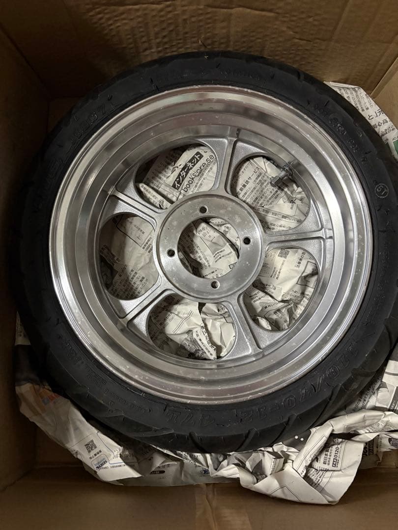 モンキー　ホイール2本　12インチ　エイプ