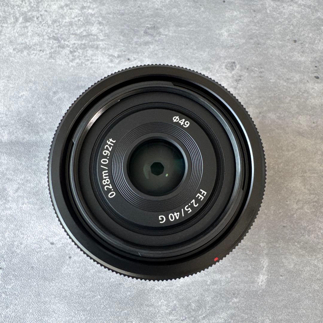 美品 SONY FE 40mm F2.5 G + Haoge メタルレンズフード