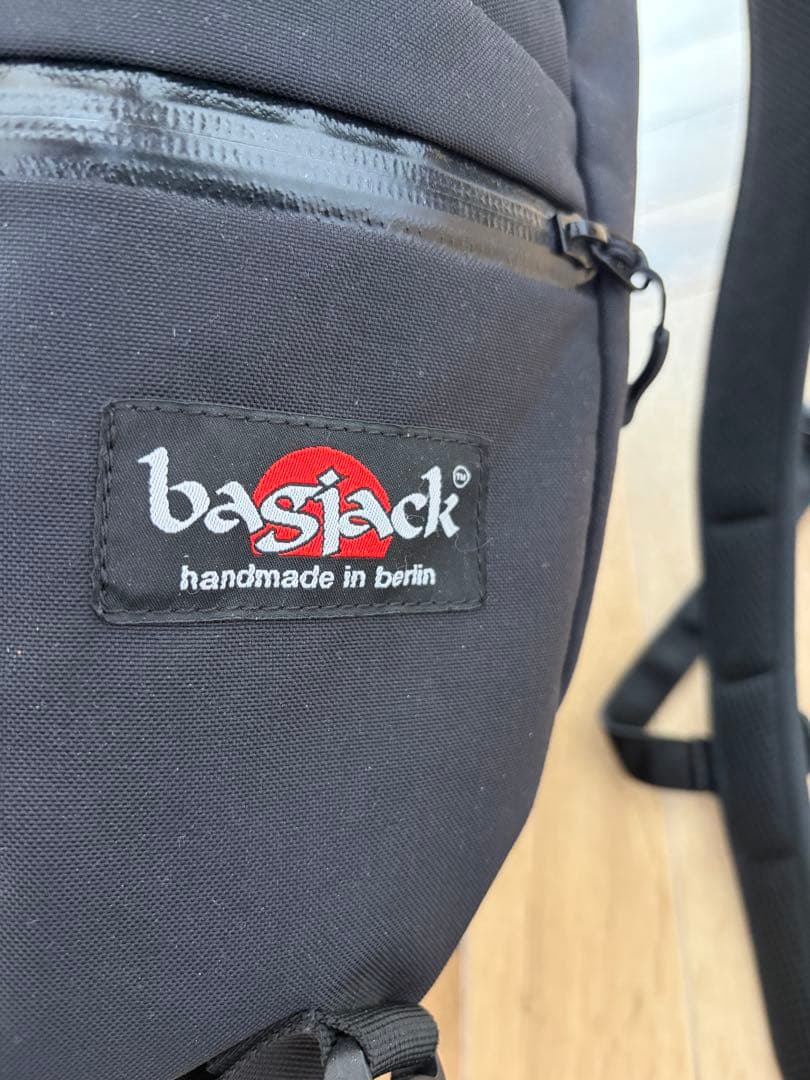 美品　bagjack バッグジャック　デイパッククラシックMサイズ　ブラック