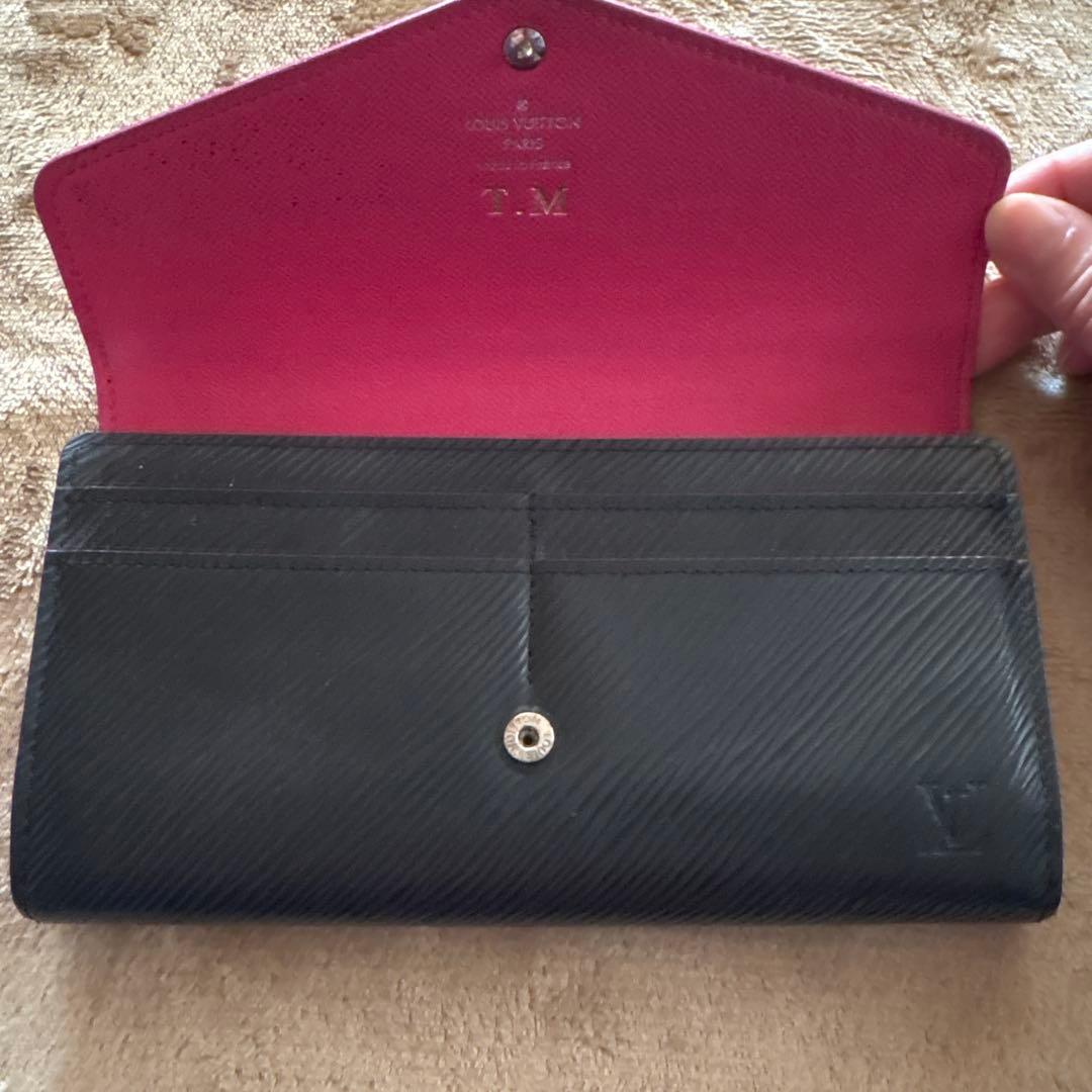 し*ば様 LOUIS VUITTON ポルトフォイユサラ　エピ　ブラック 長財布