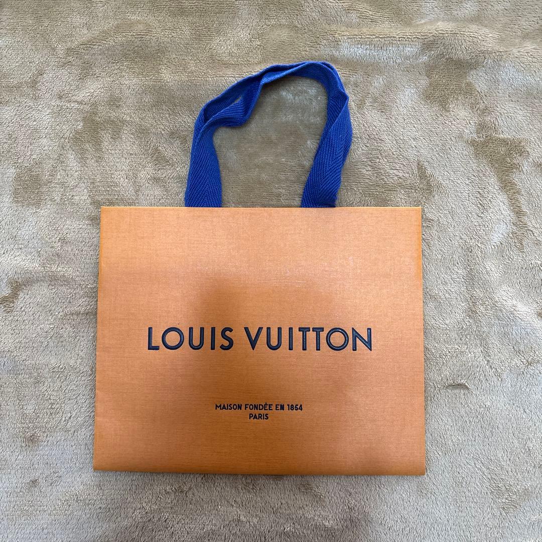 し*ば様 LOUIS VUITTON ポルトフォイユサラ　エピ　ブラック 長財布