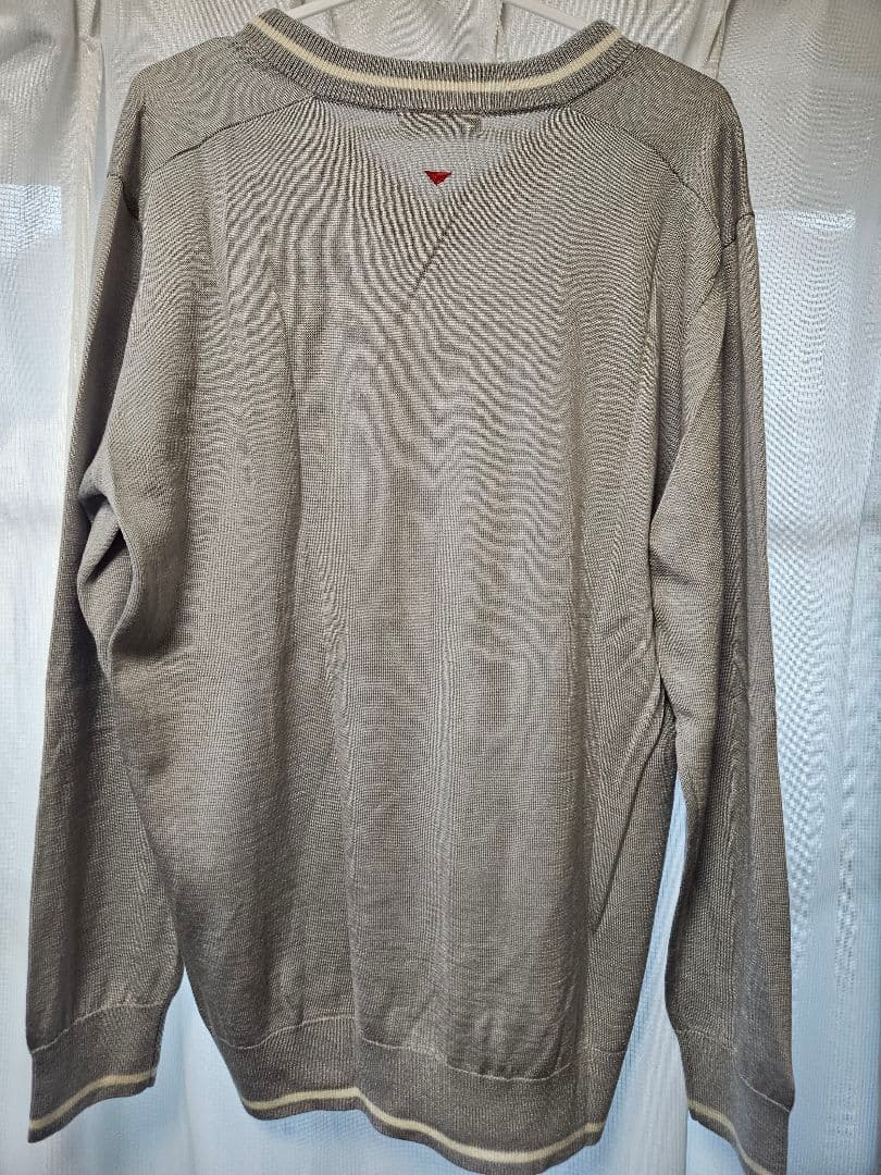 【美品】and per se グレー Vネックニットセーター メンズゴルフウェア