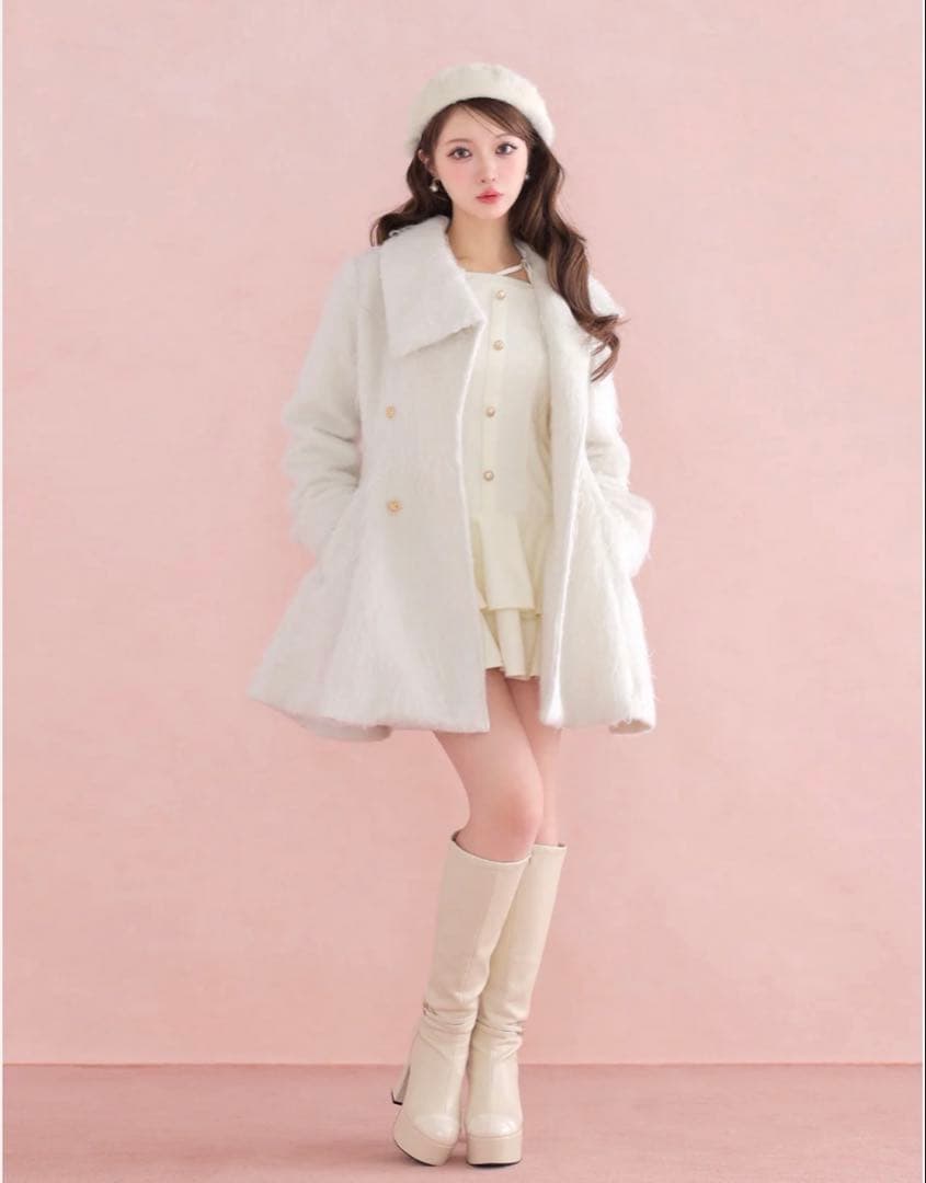 M me eme Shaggy belted coat コート　エムミーエメ 白