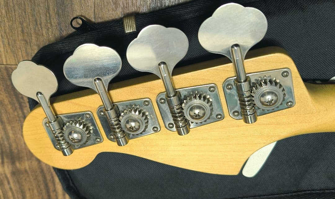 フェンダー　エアロダイン　ジャズベース　ジャパン