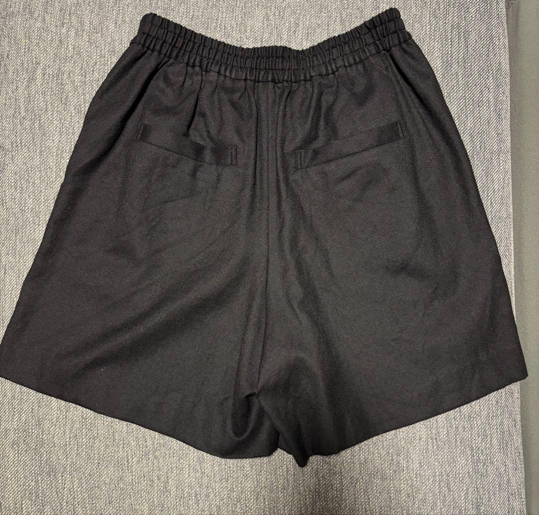 IENAウォッシャブルウールショートパンツ