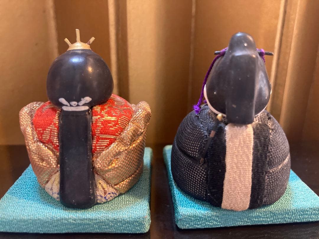 麒*麟様 古い小さな雛人形、雛道具セット　アンティーク