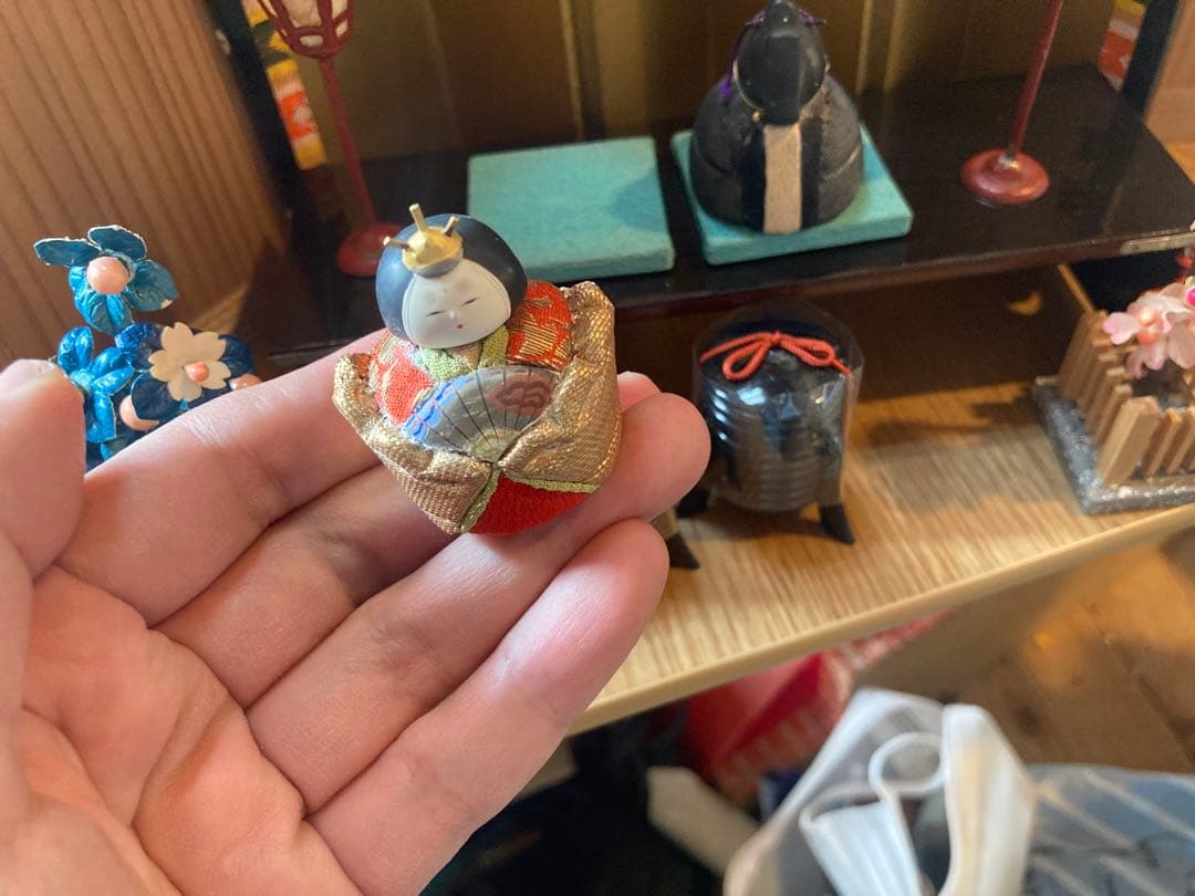 麒*麟様 古い小さな雛人形、雛道具セット　アンティーク
