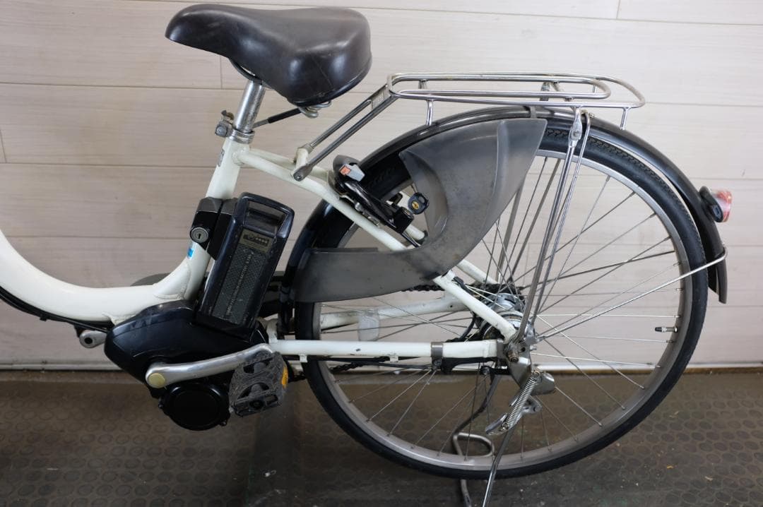 良品ヤマハPAS　Natura 26インチ　3段　8.7Ah（4点灯）充電器あり