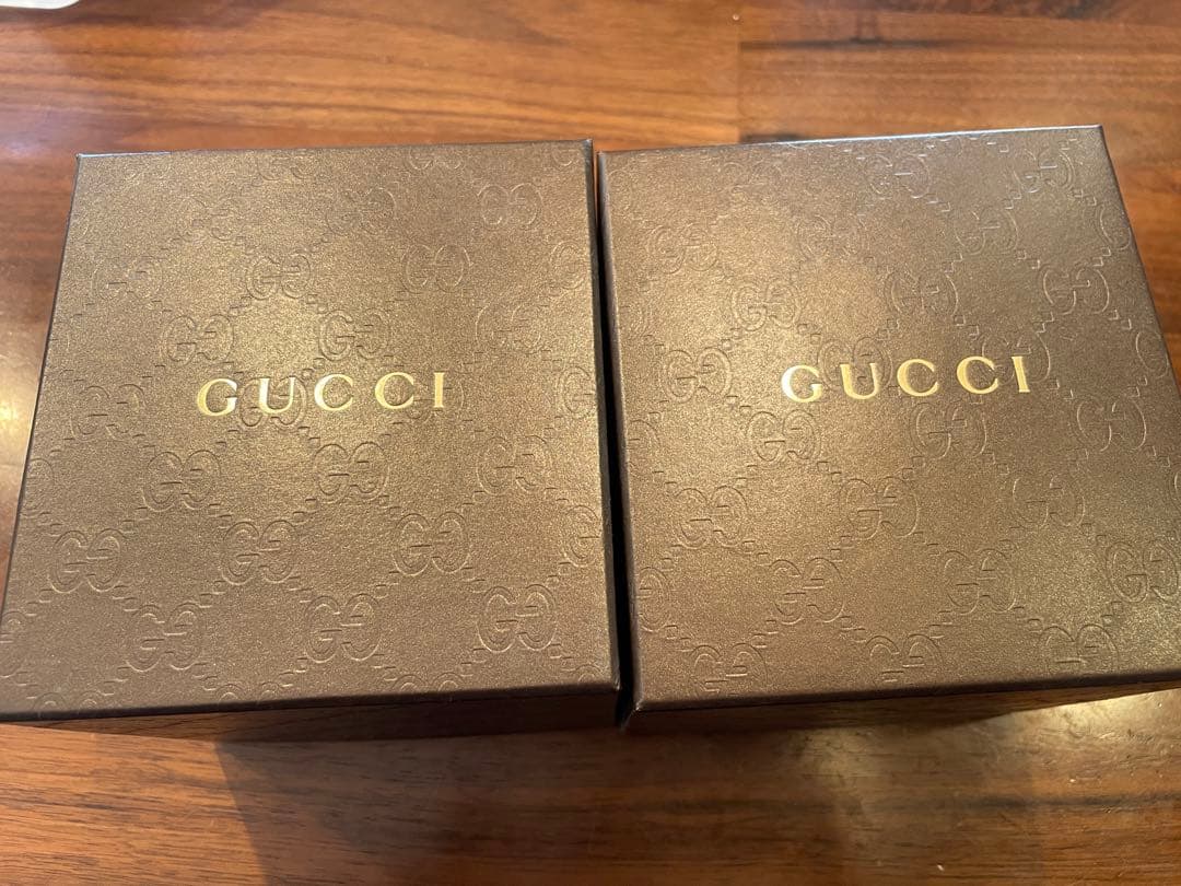 GUCCI 腕時計