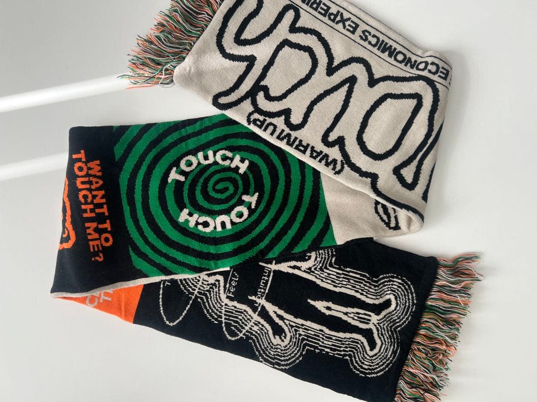 小物  ECONOMICS EXPERIMENT TOUCH MUFFLER