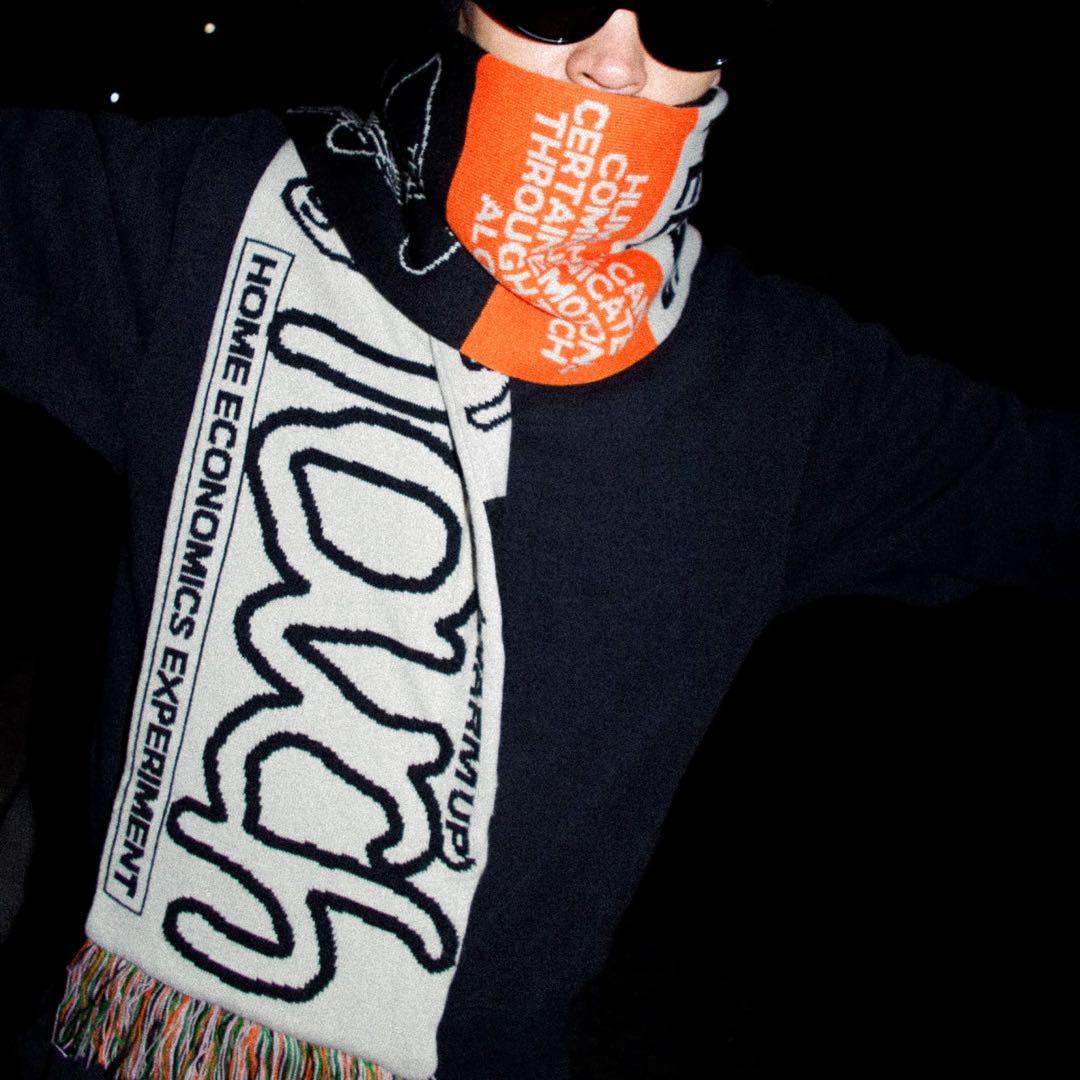 小物  ECONOMICS EXPERIMENT TOUCH MUFFLER