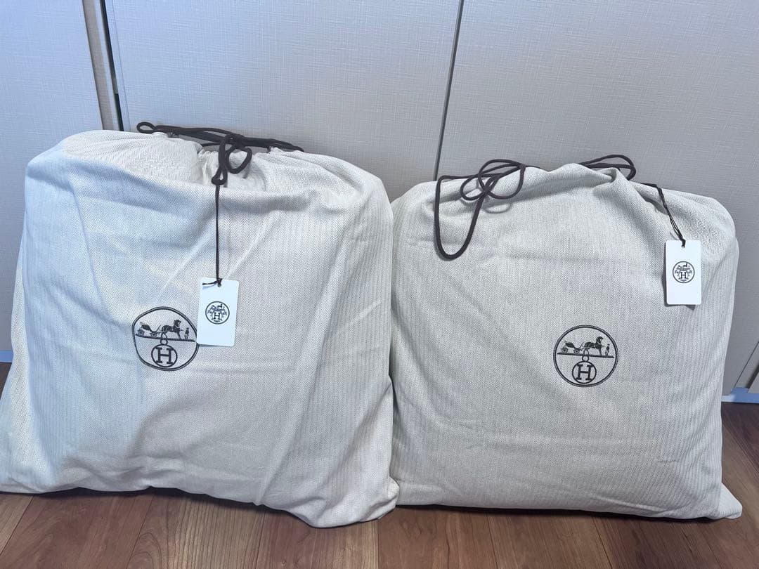 【新品】エルメス アヴァロンIII PM クッション HERMES