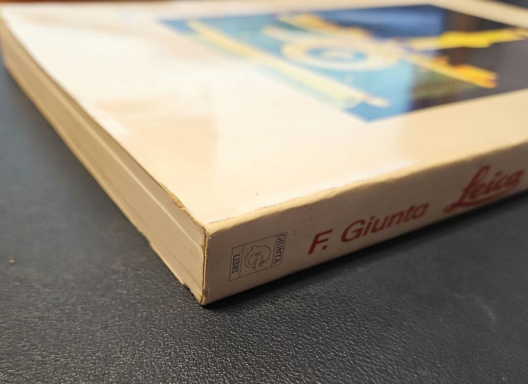 古書 Leica screw mount cameras by F.Giunta