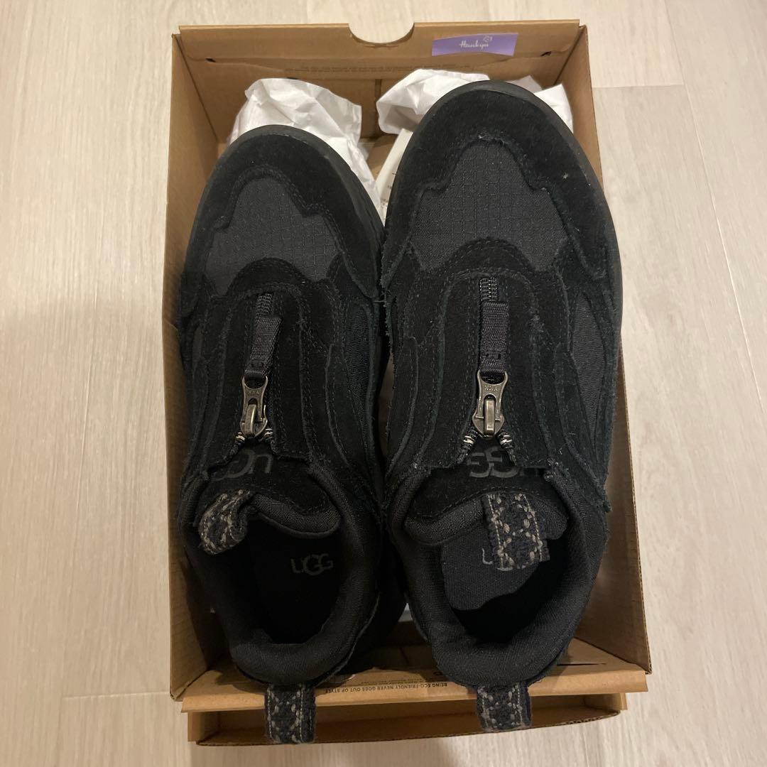 UGG ブラック スニーカー