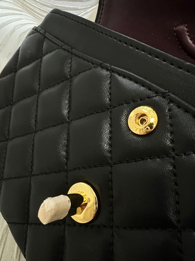 ゆ*ん様 CHANELブラックチェーンバック　ノベルティ