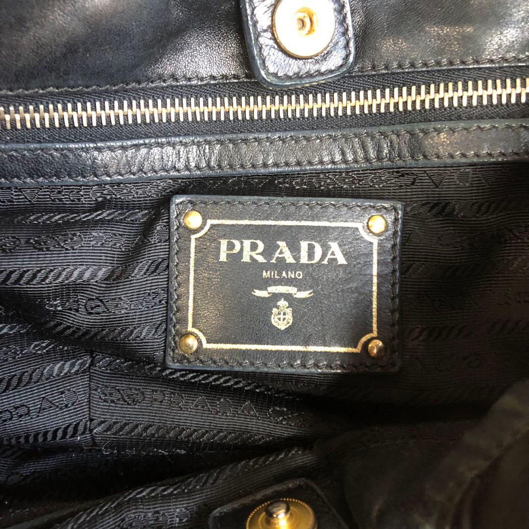 PRADA ブラック ナイロントートバッグ