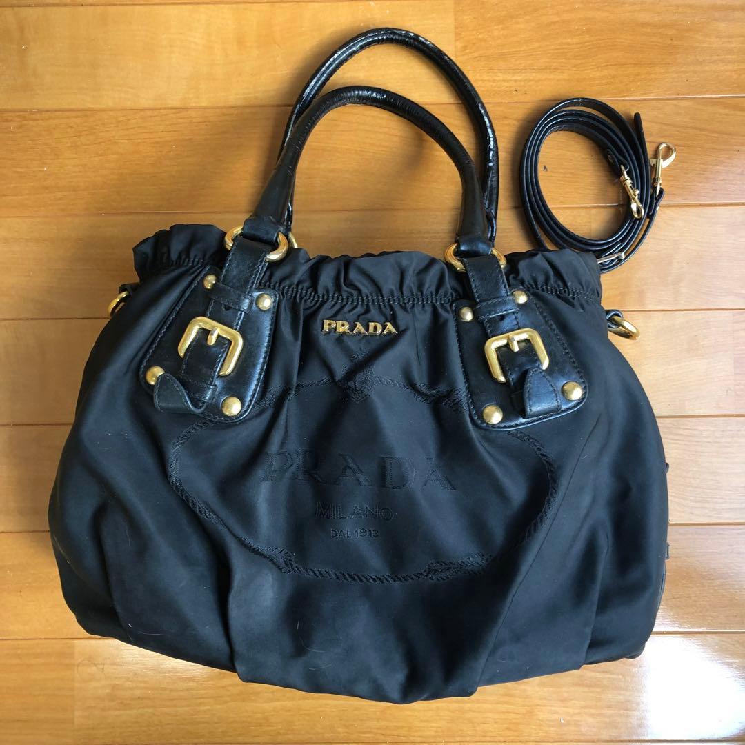 PRADA ブラック ナイロントートバッグ