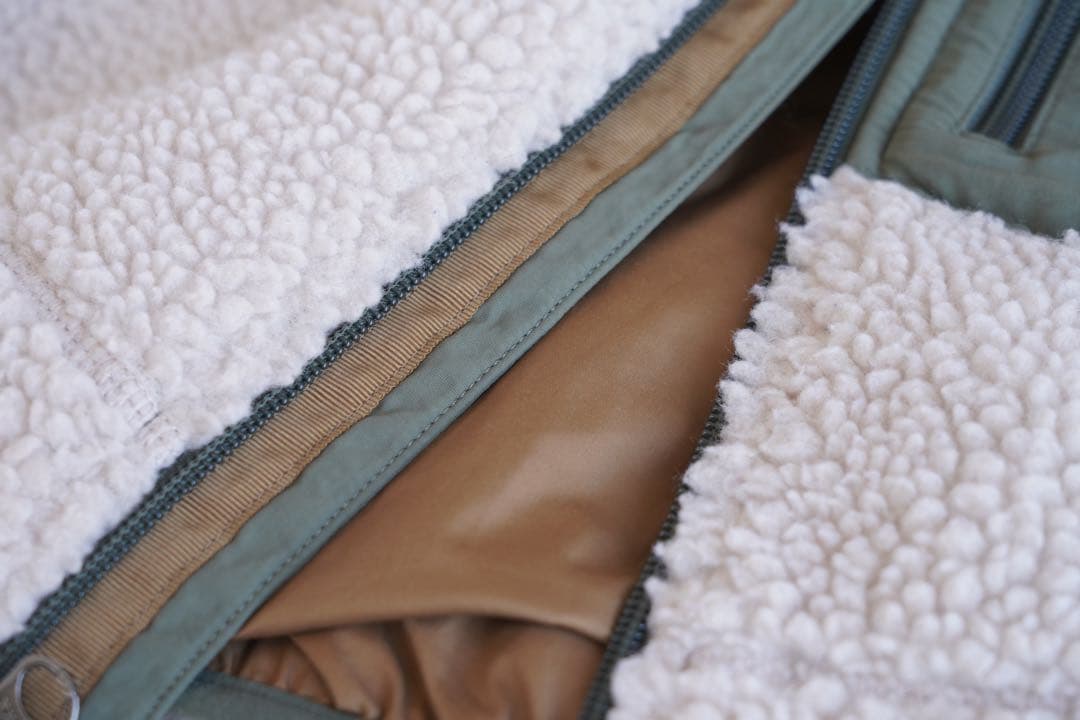 極美品 パタゴニア ボアフリース レトロX キッズXS ベージュ