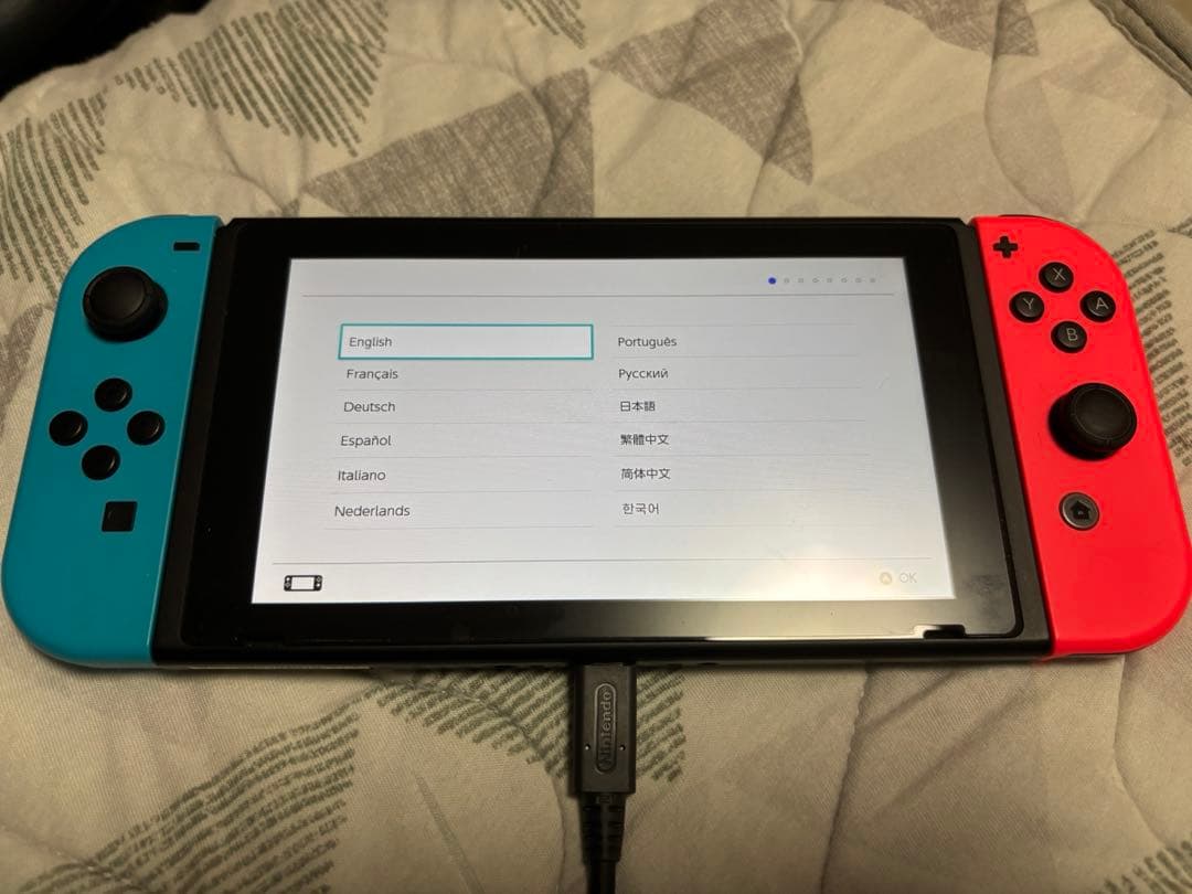 販*ン様 (箱無し)Nintendo Switch 本体 + 画像の物セット