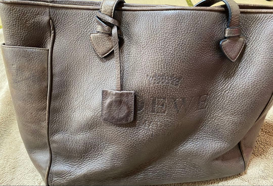 ロエベ　トートバッグ　ハンドバッグ　ショルダーバッグ　ブロンズ　アマソナ