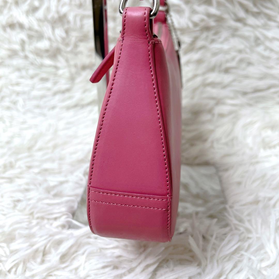 バッグ COACH Pink Leather Y2K Hobo Half Moon