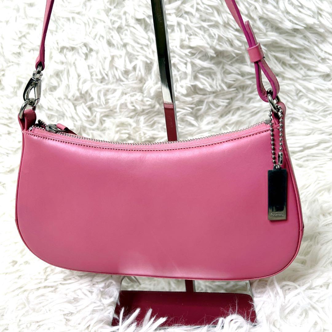 バッグ COACH Pink Leather Y2K Hobo Half Moon