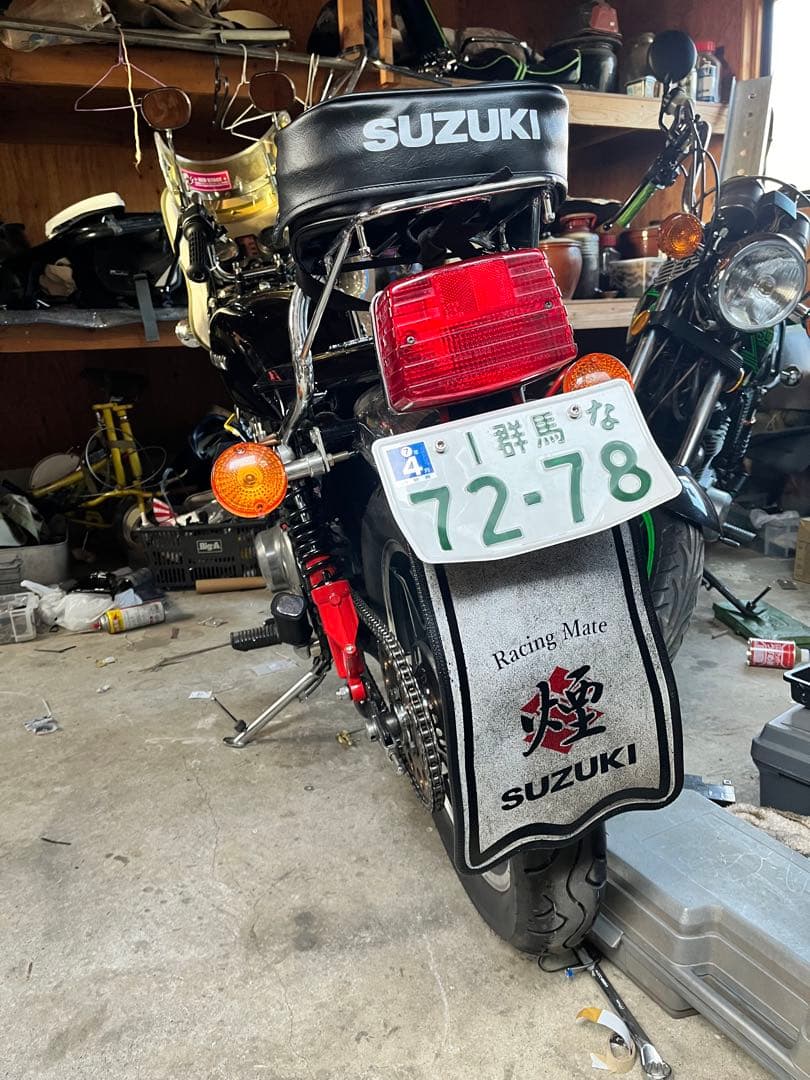 nam 白.煙SUZUKI フェンダーフラップ