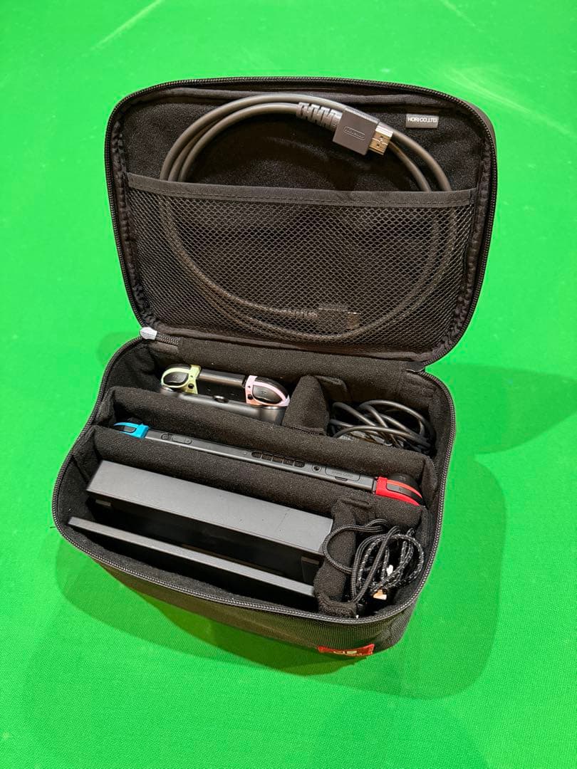 Nintendo Switch 本体 セット 収納ケース付き