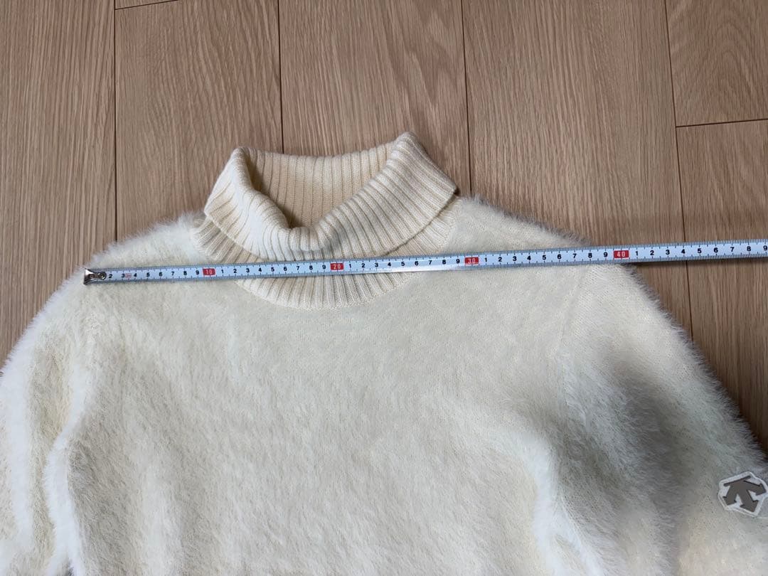 デサントゴルフ　タートルニット