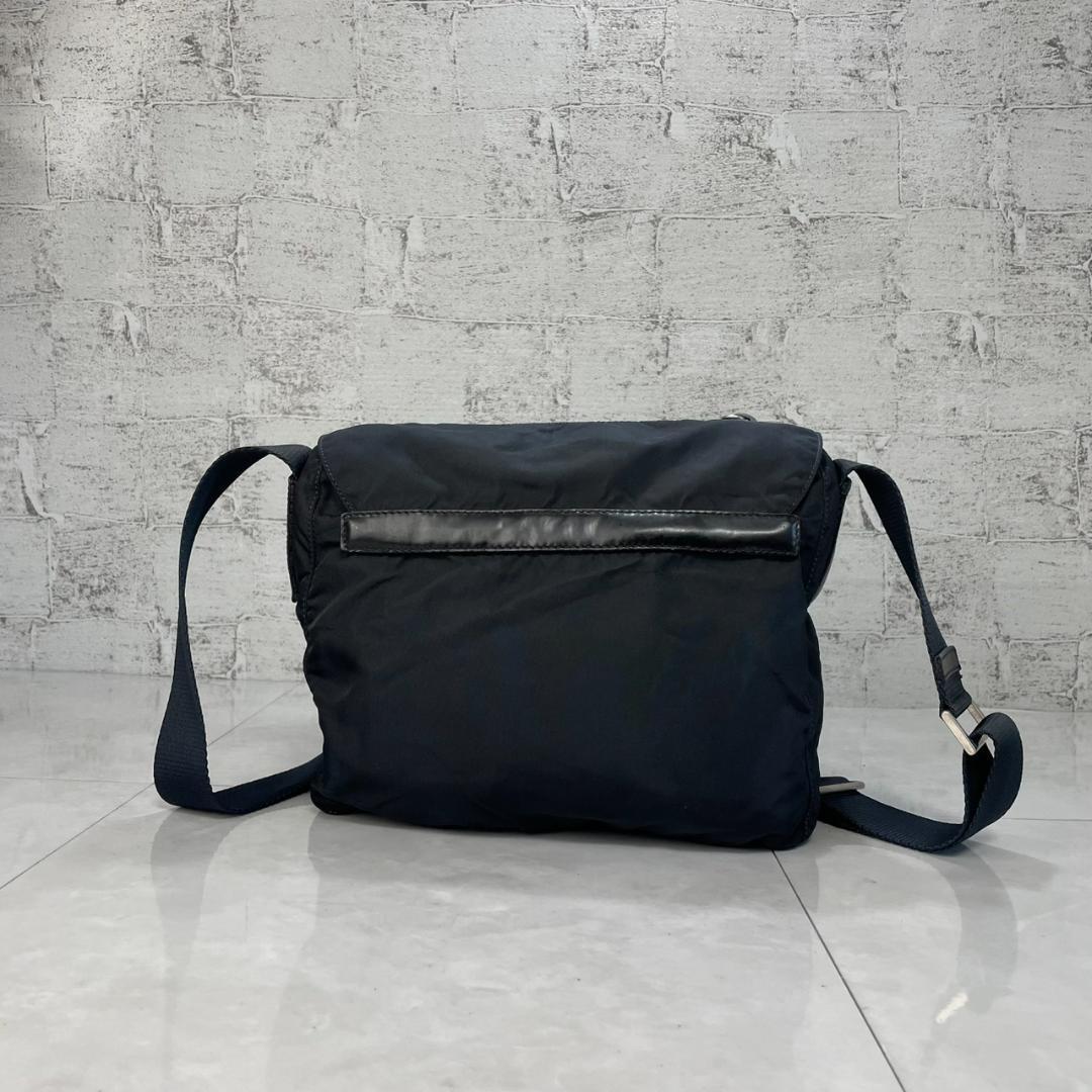 PRADA ショルダーバック プラダ メッセンジャー バッグ BT8994 黒