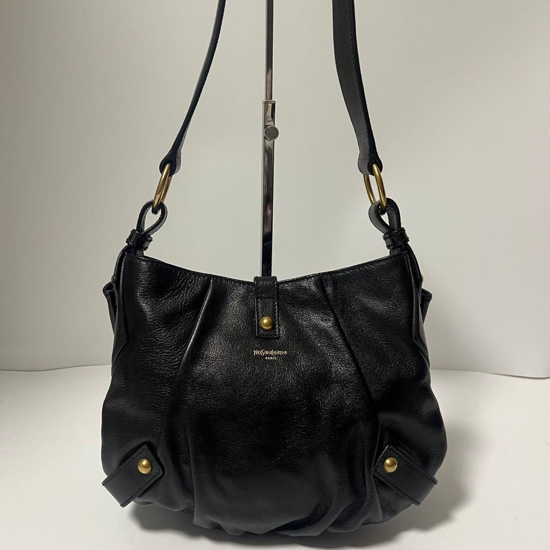 ✨未使用✨　Yves Saint Laurent ショルダーバッグ　レザー