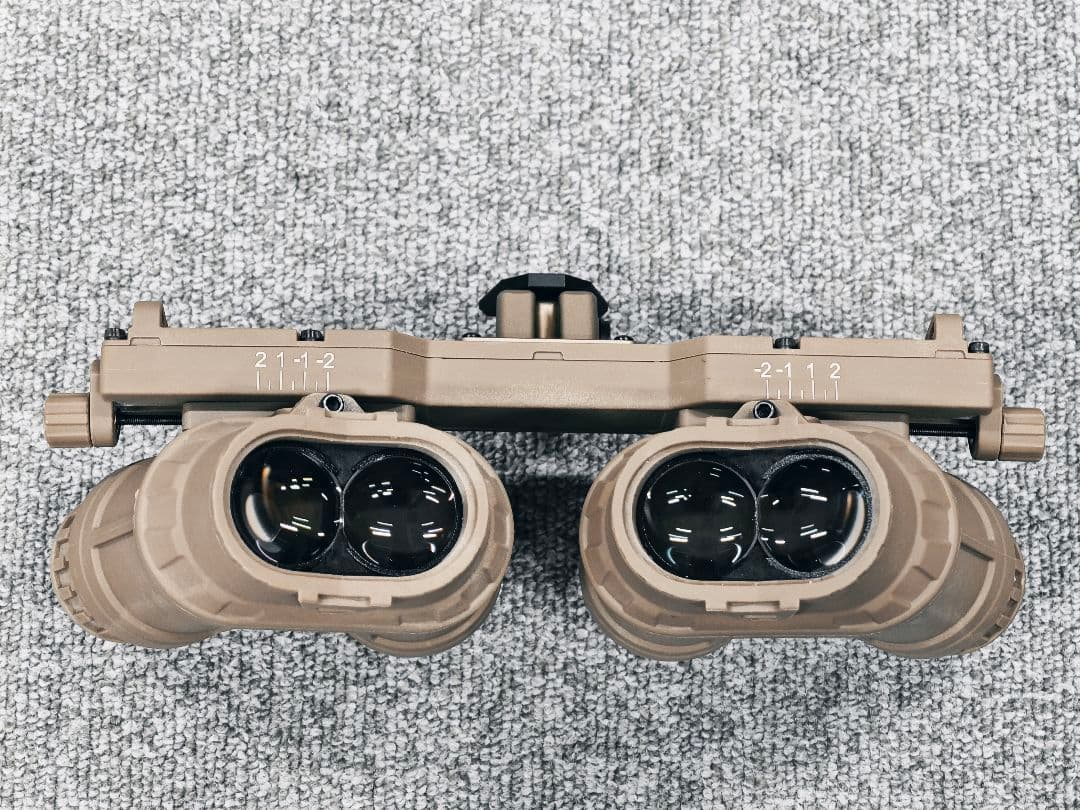 GPNVG-18四眼デジタルナイトビジョン